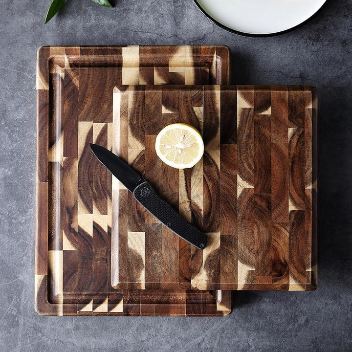 Parquet acacia wood cutting board