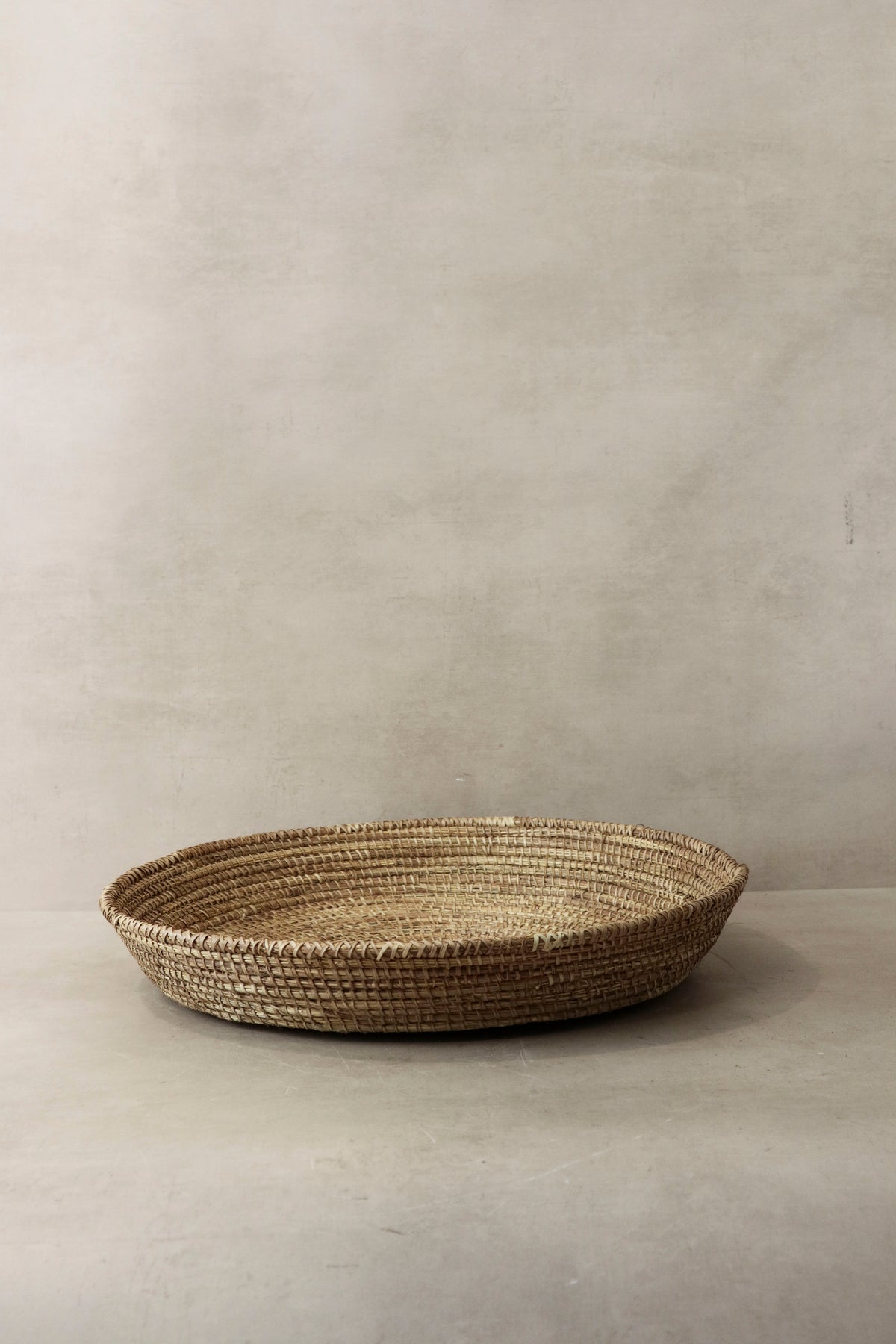 Handmade natural woven tray from Senegal, view 5